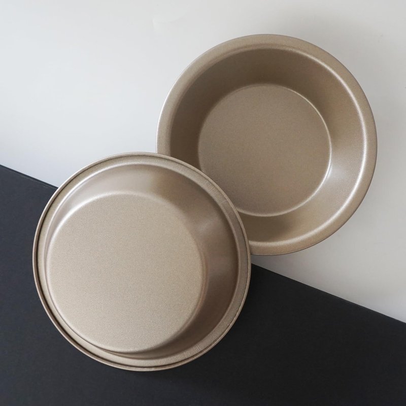 Proshopping 5 Inch Round Pie Tart Small Tin, Mini Pie Pans Cute, Reusable Nonstick Metal Pie Pan Plate Set for Oven, Tiny Pie Tin for Pot Pies, Bread, Cakes, Quiches - 4PCS, Gold