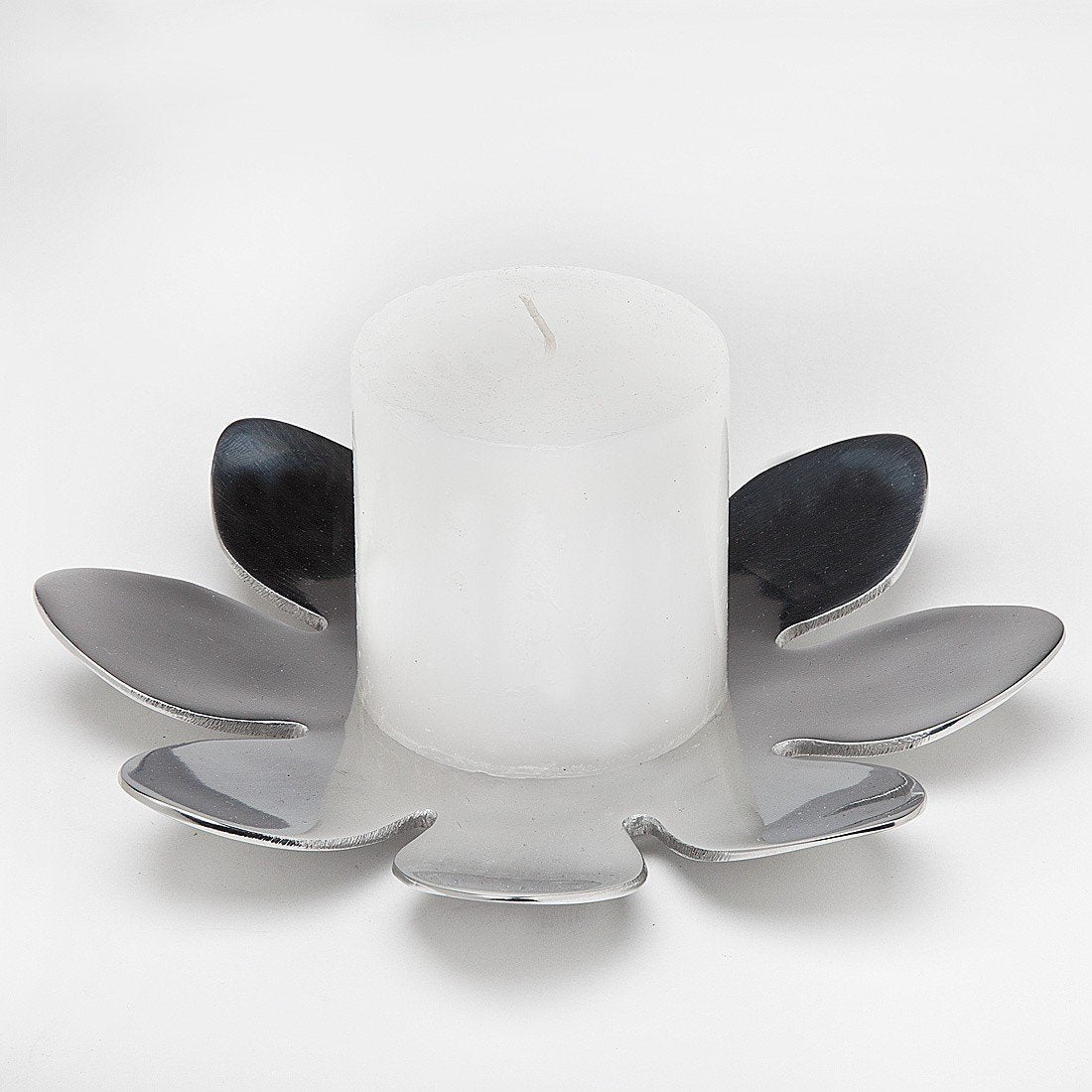 Godinger Candle Holder, Lotus Shape Holder, Decorative Candle Stand, Candlestick Holder for Home Décor, Table Centerpieces, or Gifts