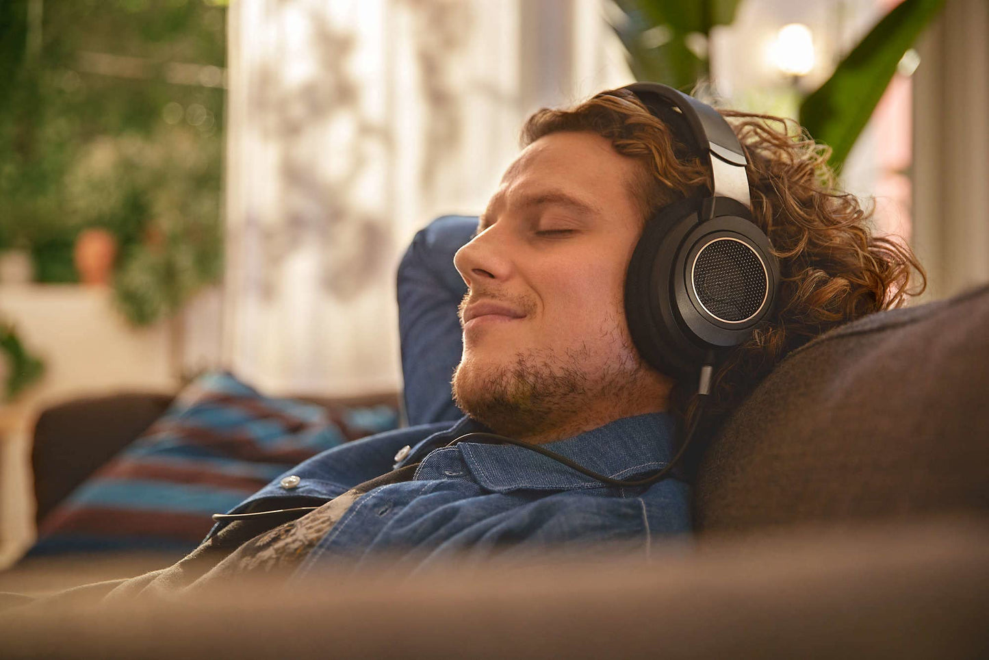 Philips Open Back Wired Headphones - Cushioned Over Ear Headphones with Adjustable Headband for Ultimate Comfort and Superior Sound Quality, Plugs into TV, Stereo or PC, Ideal for Podcasts or Music