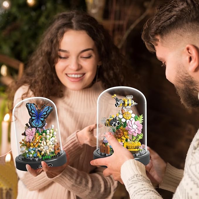 2 Flowers Bouquet Building Set Insect Collection Mini Animals Bee & Sunflowers Butterfly & Rose Botanical Plant Micro Blocks Not Compatible with lego Ideal Valentine's Day Gift Lover Teen (