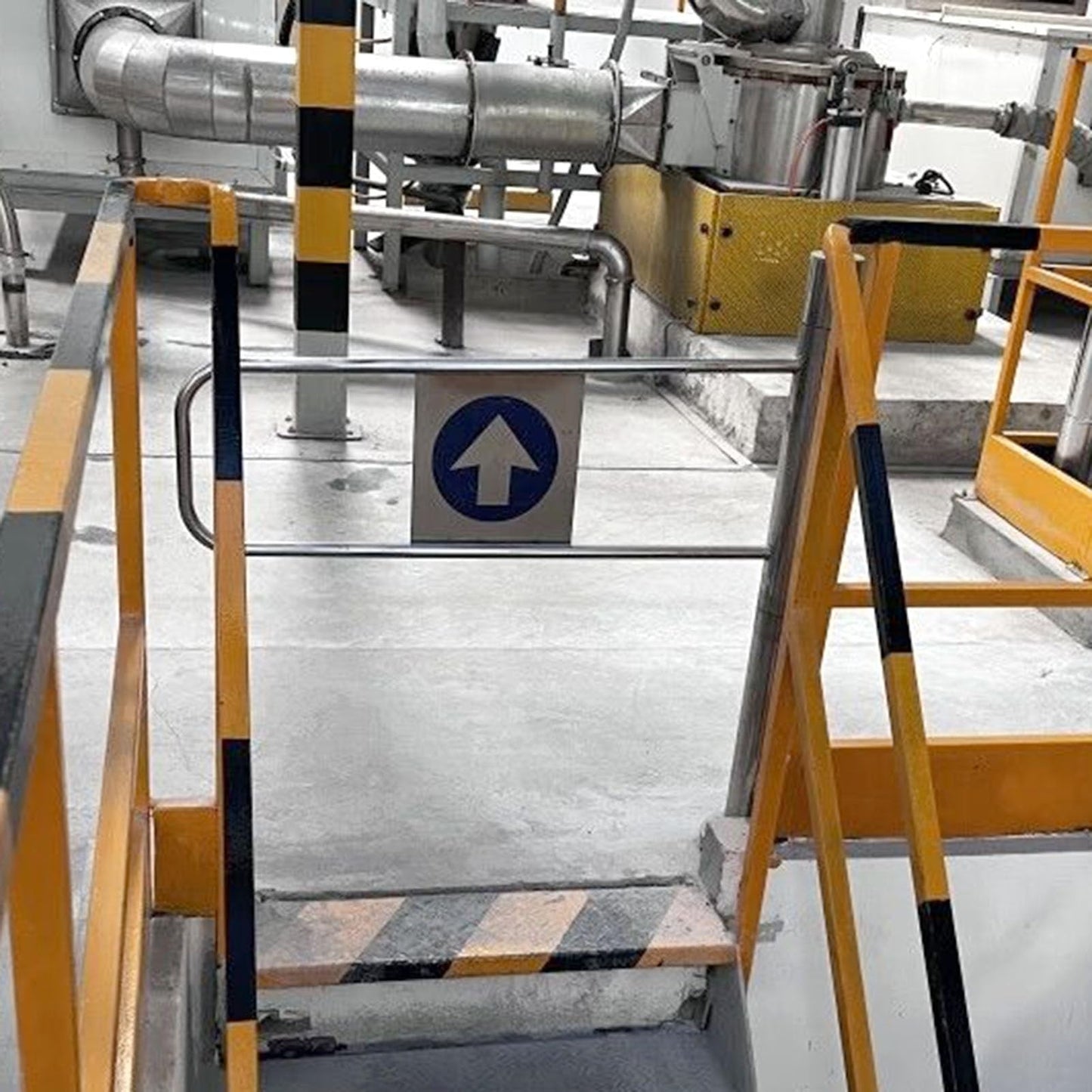 WhamtL Stainless Steel One Way Turnstile Gate, 20 24 35 39 43 in Width Entrance Swing Gate, Pedestrian Control Barrier for Warehouse Factory Entrance(Right,WXH 100x100cm(39x39in))
