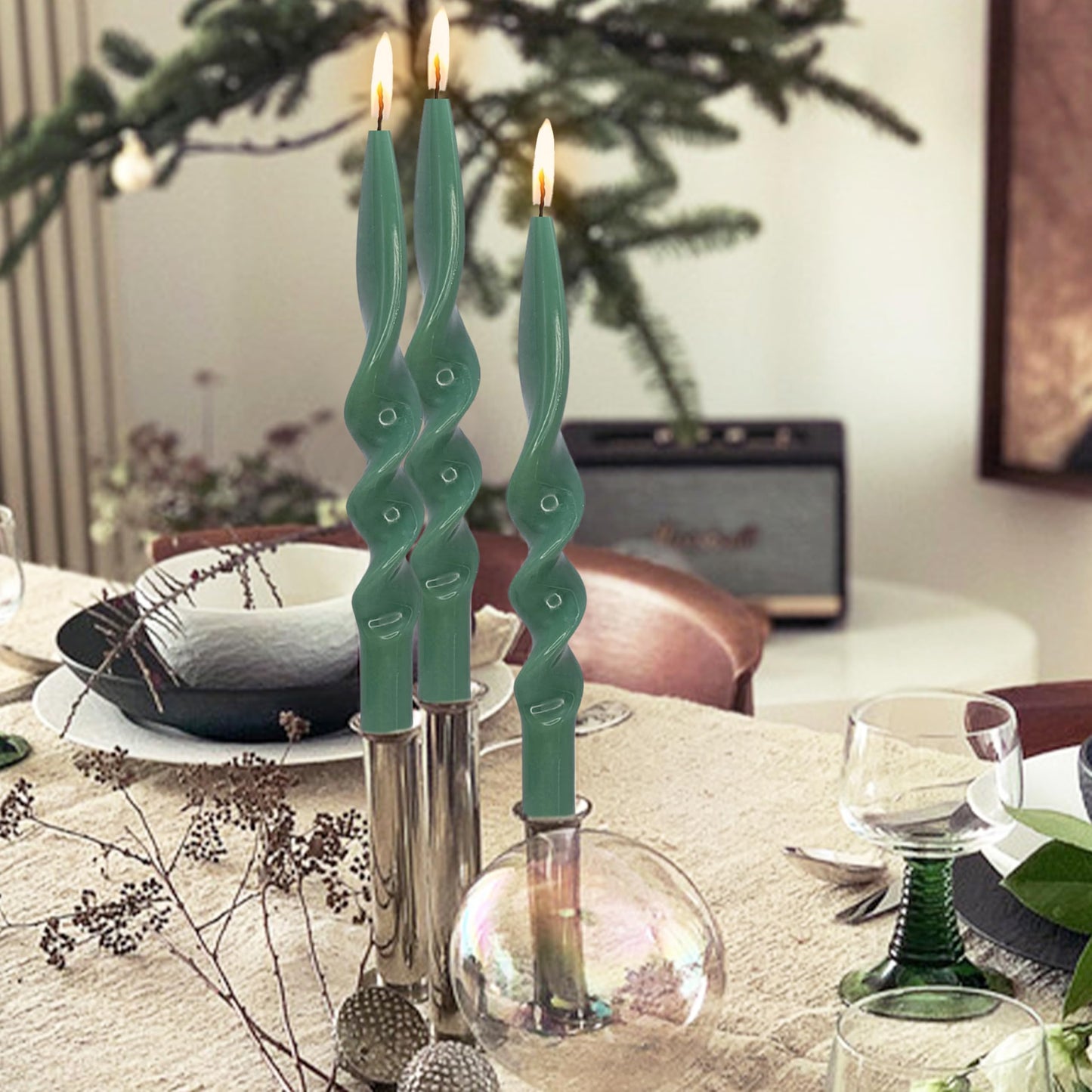 DEVSYWAX Spiral Taper Candles 10inches Long Candlesticks Green Candlestick Unscented Twist Candle 4-Pack for Home Dinner Wedding Party Decoration 24D4PC-GREEN