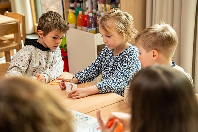 Concept Kids Animals - Cooperative Animal Guessing Game for Children! Fun Family Board Game for Kids & Adults Ages 4+ 2-12 Players 20 Minute Playtime Made by Repos Production