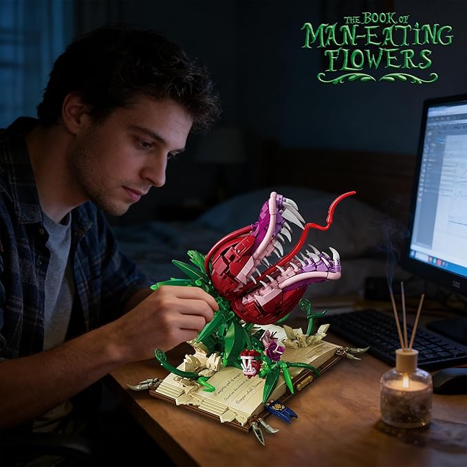 Piranha Plant Building Set for Adults Horror Shop of Cannibal Little Flower Model with Openable Mouth & Magic Base Book Gift for Tv Film Fans