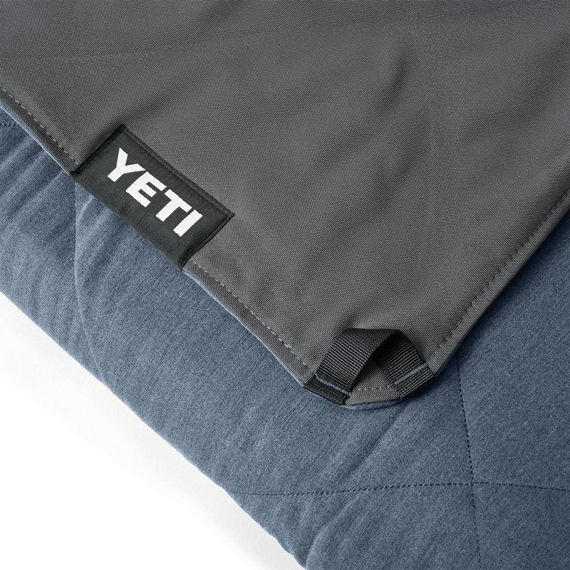 YETI Lowlands Blanket, Multi-Use Blanket with Travel Bag, Navy