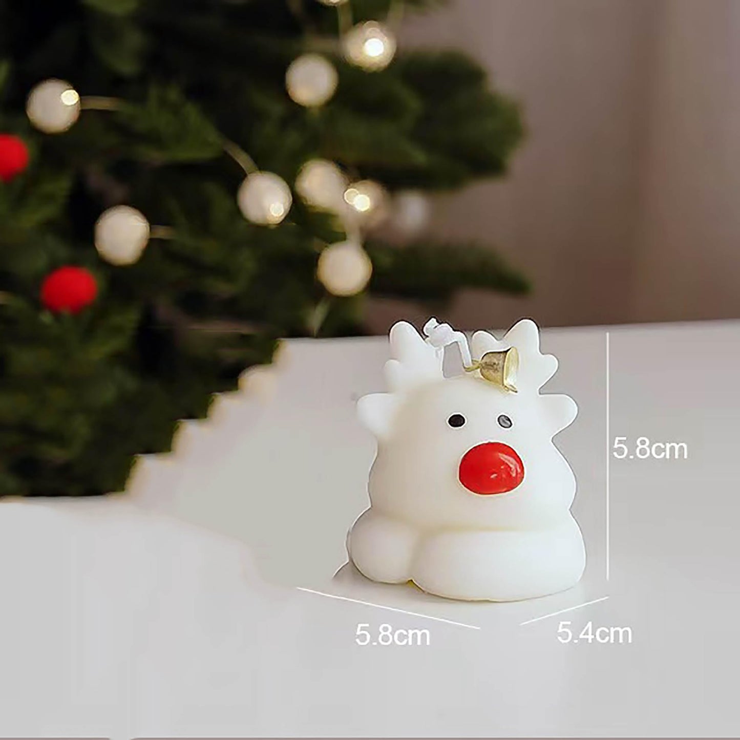 Cooary Christmas Juniper Scented Candle Xmas Tree Glove and Elk Shaped Soy Wax Candles