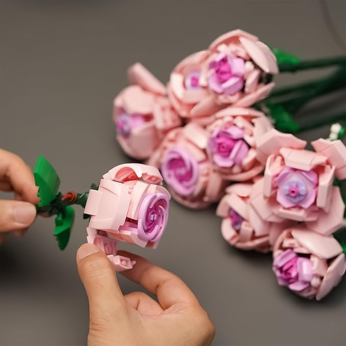 Flowers Building Set for AdultsRoses Gift for Her or Him for ChristmasAnniversaryValentine's DayBotanical CollectionArtificial Flowers Home Decoration 741 pcs