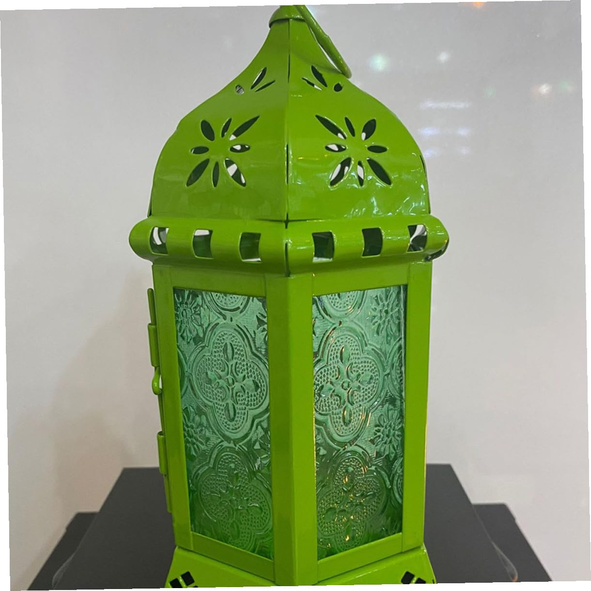 HINTRMENT European Style Moroccan Iron Art Candle Holder in Green, Unique Household Decoration for Party and Birthday, Sturdy Iron Material Candlestick Holder for Garden and Wedding