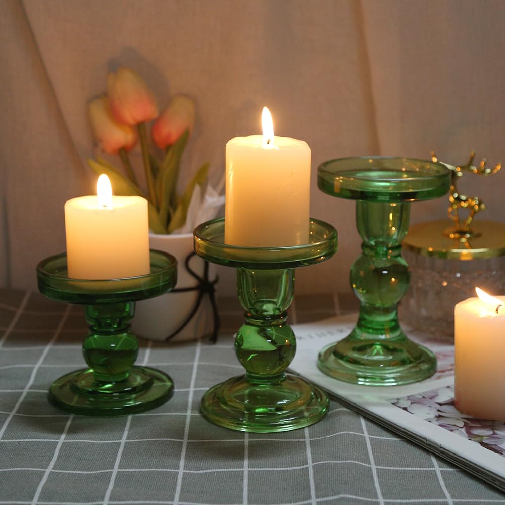 BTGLLAS 3-Piece Set of Green Glass Candlestick, Crystal Candlestick Holder Holder and Conical Candle, Christmas Candle Holder Decoration, Family Living Room Wedding Candle Holder (green1set)