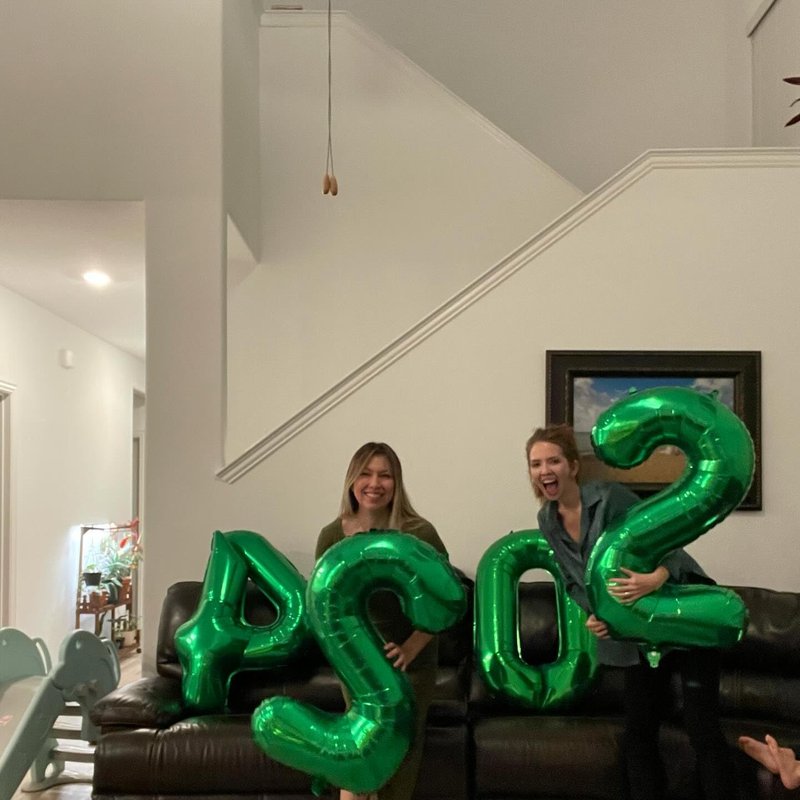 Dark Green Number 18 Balloon 40 Inch, 18th Birthday Party Decorations for Children, Giant 18 Foil Balloon for Party Supplies