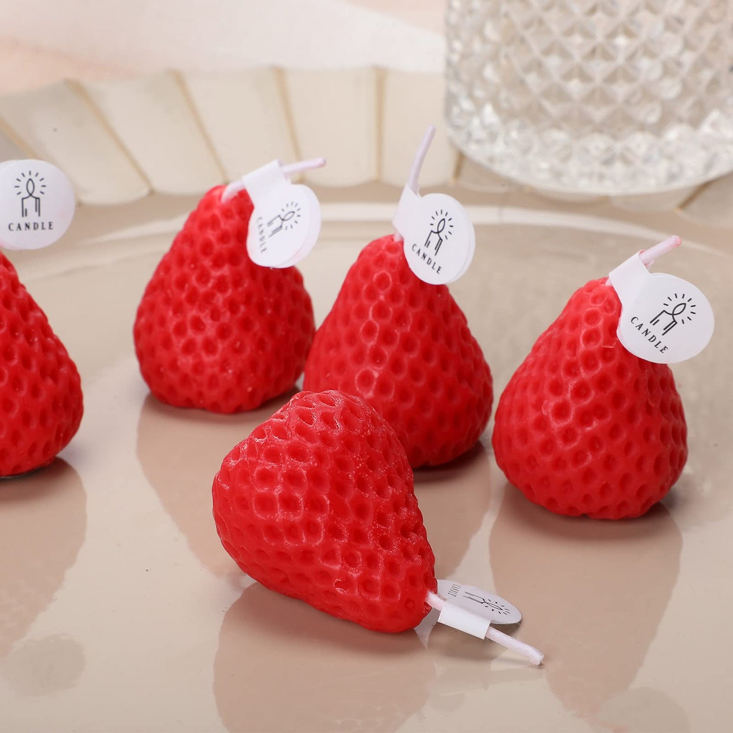 Nuanchu 8 Pieces Strawberry Candle Strawberry Shaped Scented Wax Mini Soy Wax Scented Cute Decorative Candle for Birthday Bedroom Bathroom Kitchen Decoration Parties, 2 Packs(Red)