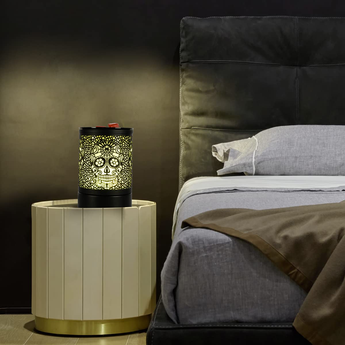 Enaroma Fragrance Wax Melts Warmer with 7 Colors LED Changing Light Classic Black Forest Design Scent Oil Candle Warmer for Home Skull
