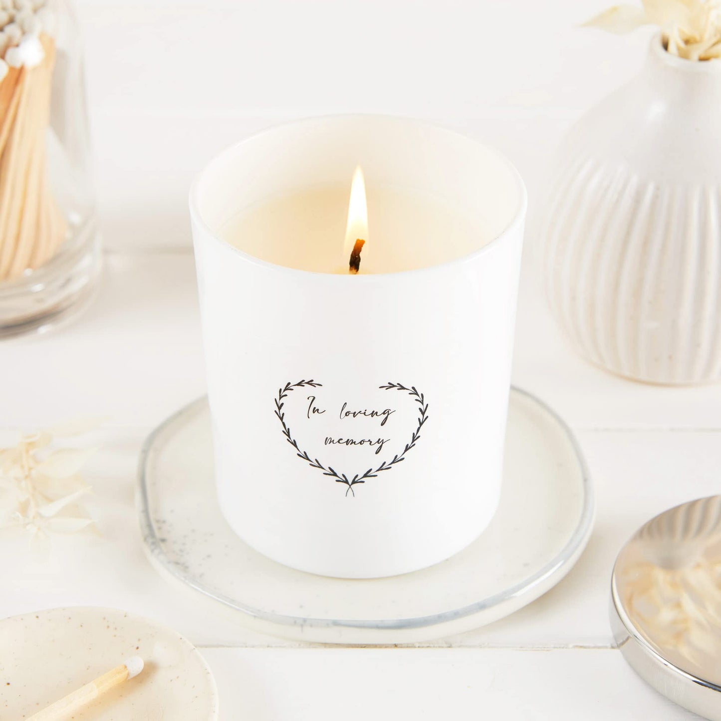 ANGEL & DOVE 'in Loving Memory' Soy Wax Remembrance Candle - Sympathy Gift, Memorial to Light in Memory of a Loved One