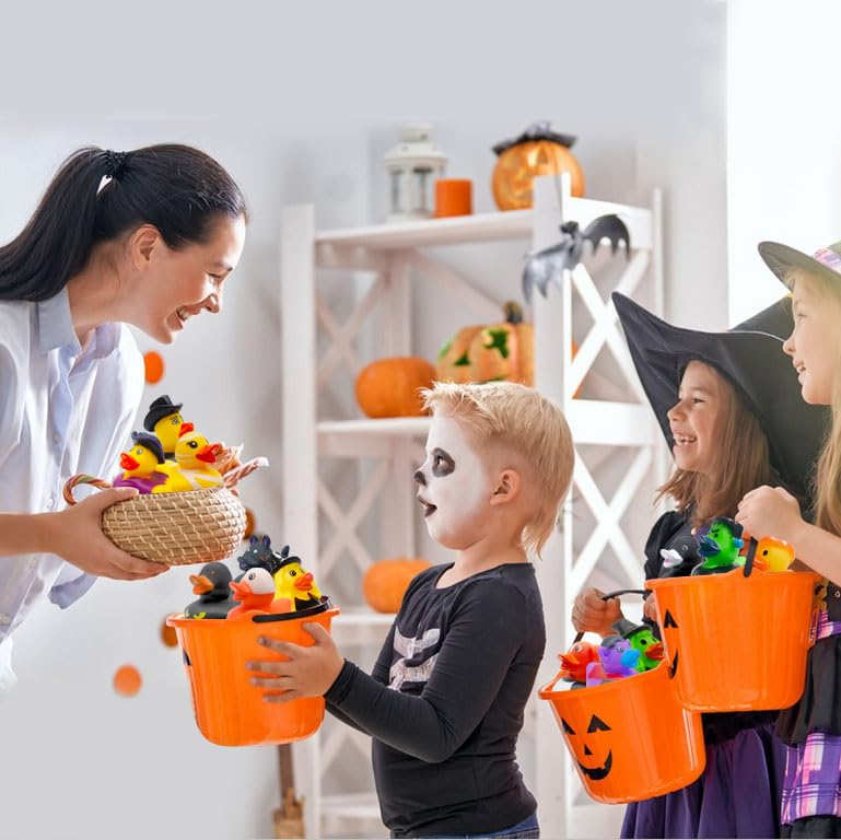 36 Pcs Halloween Rubber Ducks,Baby Showers Accessories Jeep Duckies Bath Toys for Kids Halloween Party Favors,Gift Exchange (Halloween)
