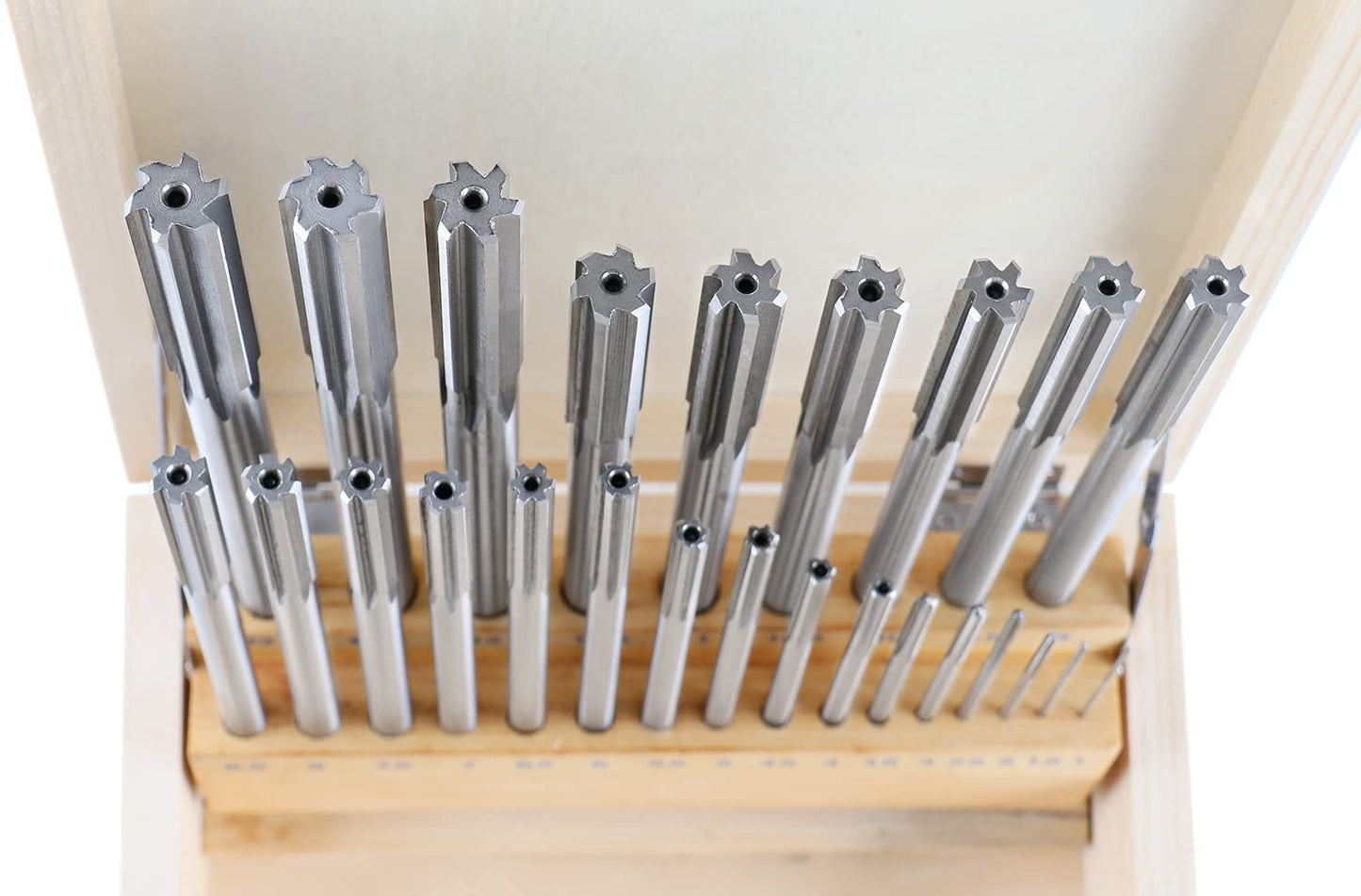 Accusize Industrial Tools 1-13 mm by 0.5 mm High-speed Steel Chucking Reamer Set in a Fitted Case, Set of 25 Pieces, 5500-SB00