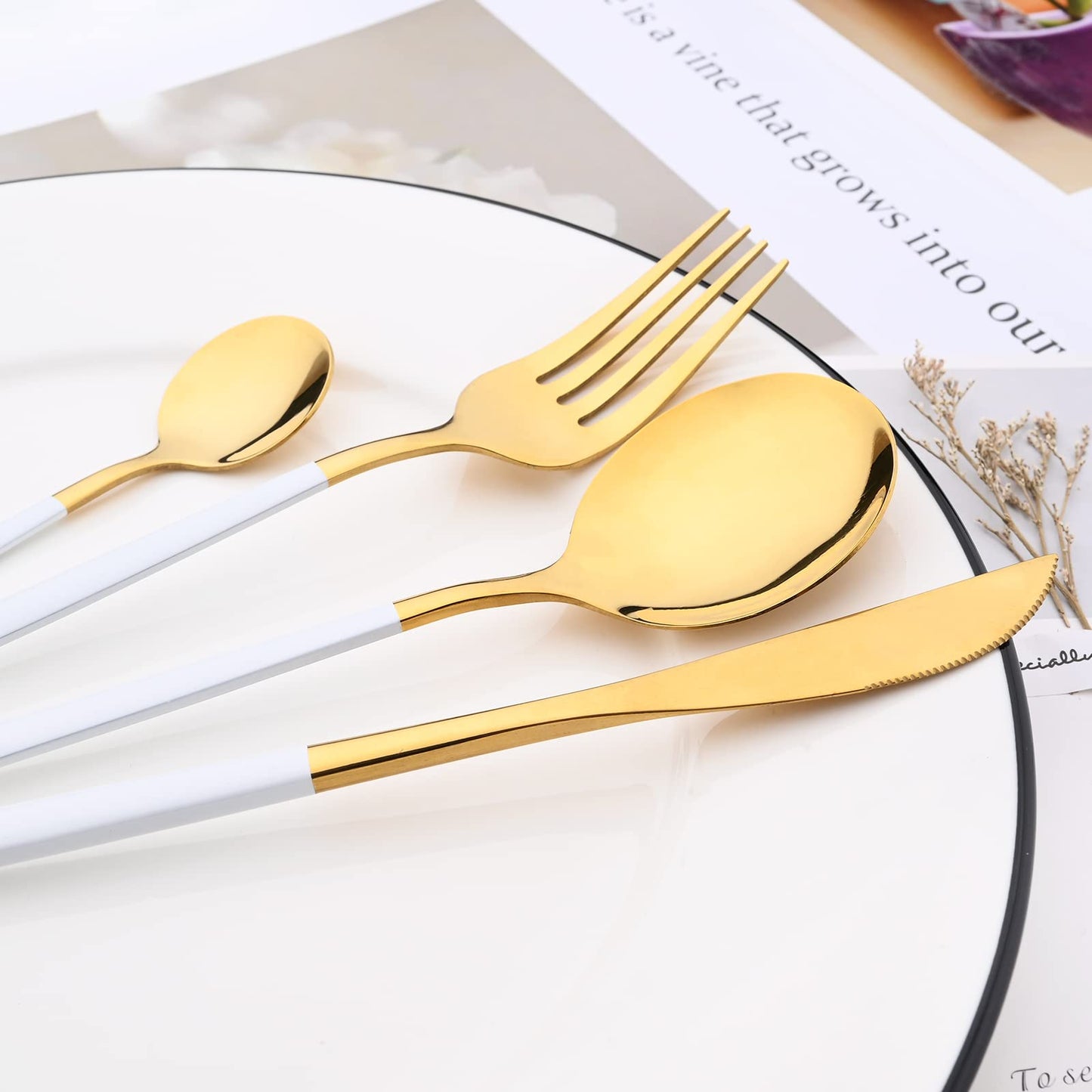 Snplowum Mirror Cutlery Serving Set, 24-piece 18/0 Stainless Steel Silverware With White Handle Simple & Modern Tableware For Home Party Restaurant Christmas Dinner, Service For 6 (White Gold)