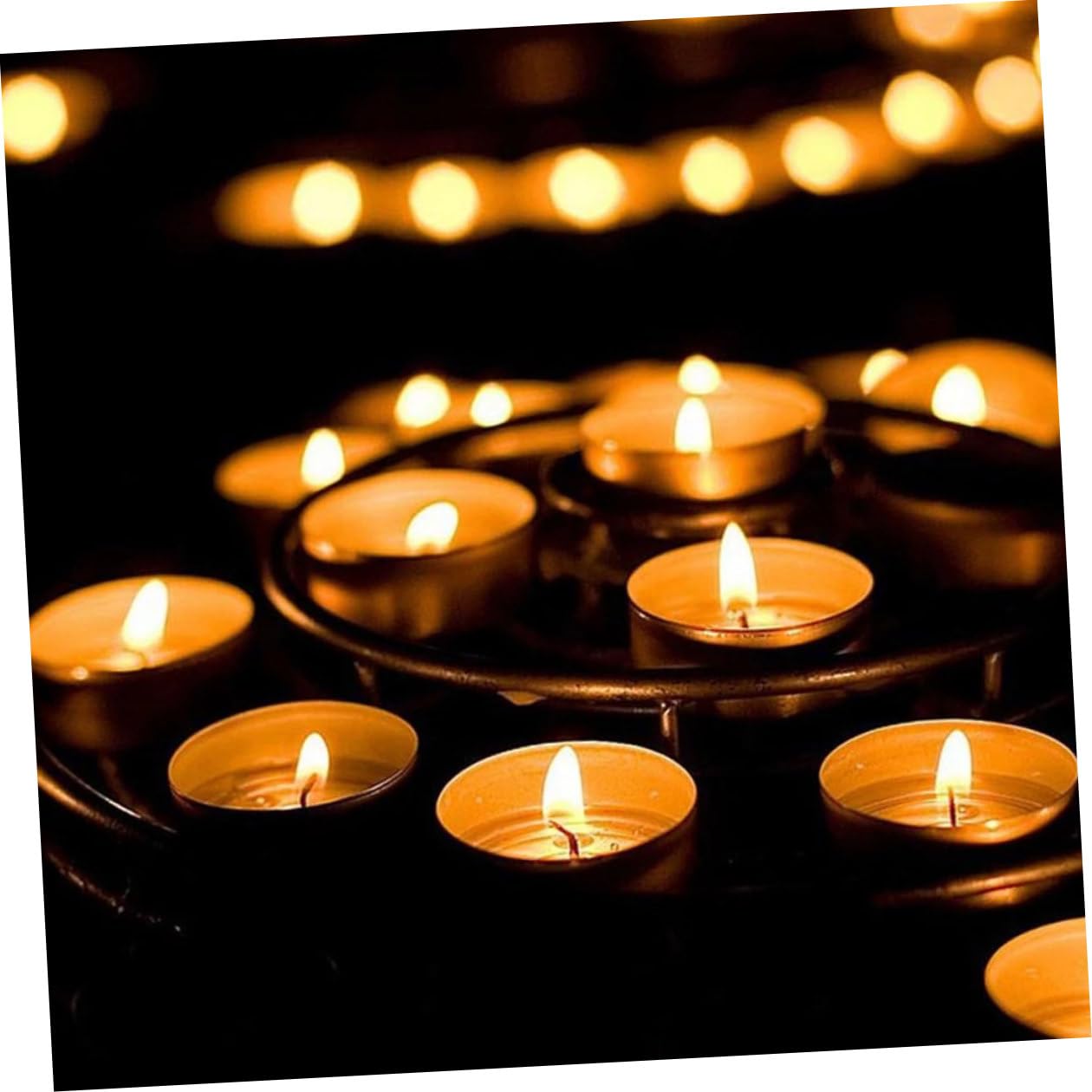 Toyvian 10pcs White Mini Round Tea Light Candles Smokeless Paraffin Small Candles Bulk Pack for Bathrooms and Shopping Malls, Long Burning, for Home Decor and Relaxation