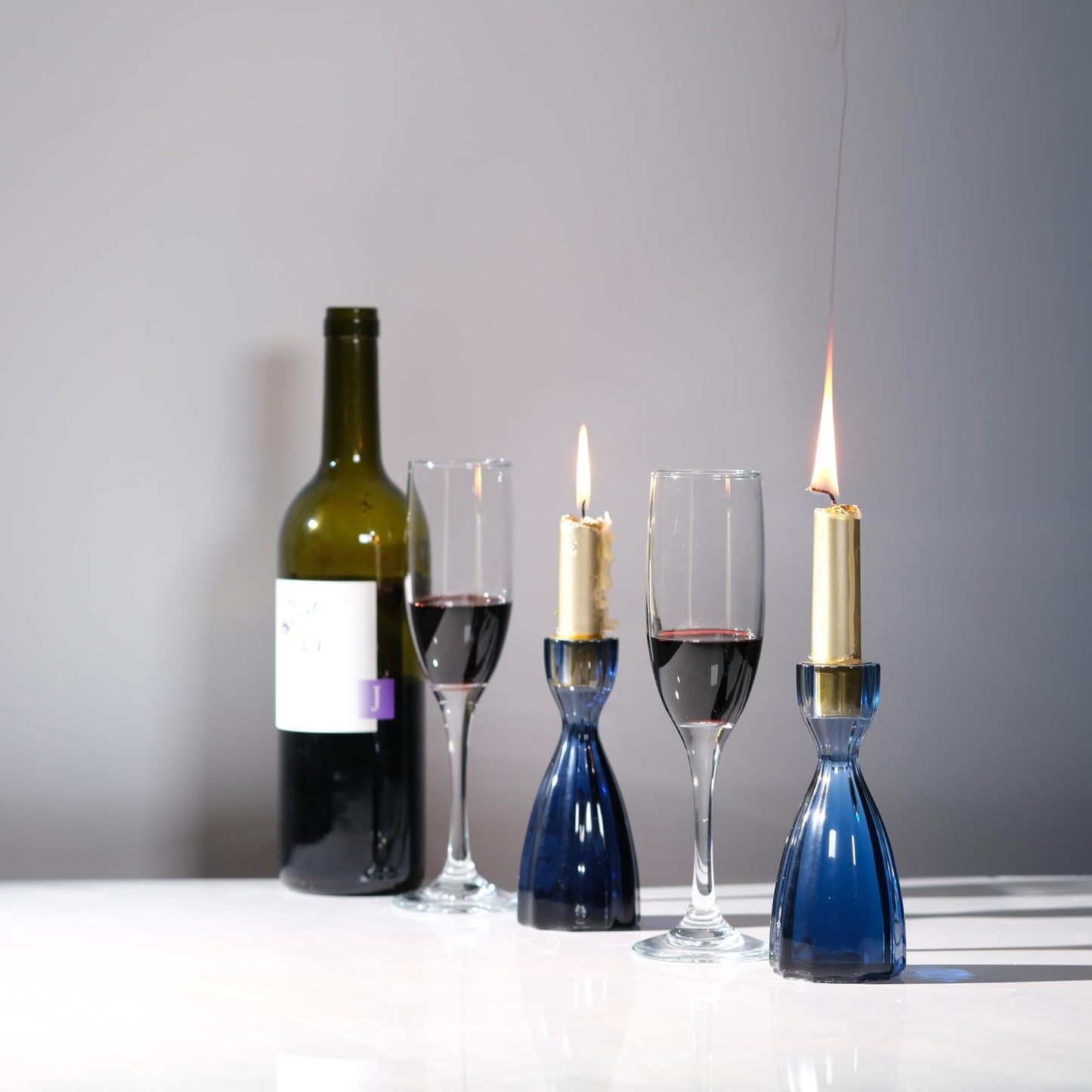 ICNBUYS Twizzle Twist Candle Holder, Decorative Candlestick for Table Display, Romantic Decoration, Unique Home DÉCOR Aesthetic, Housewarming Gift, Black Blue Height 5.7 inches Set of 2 - Resin