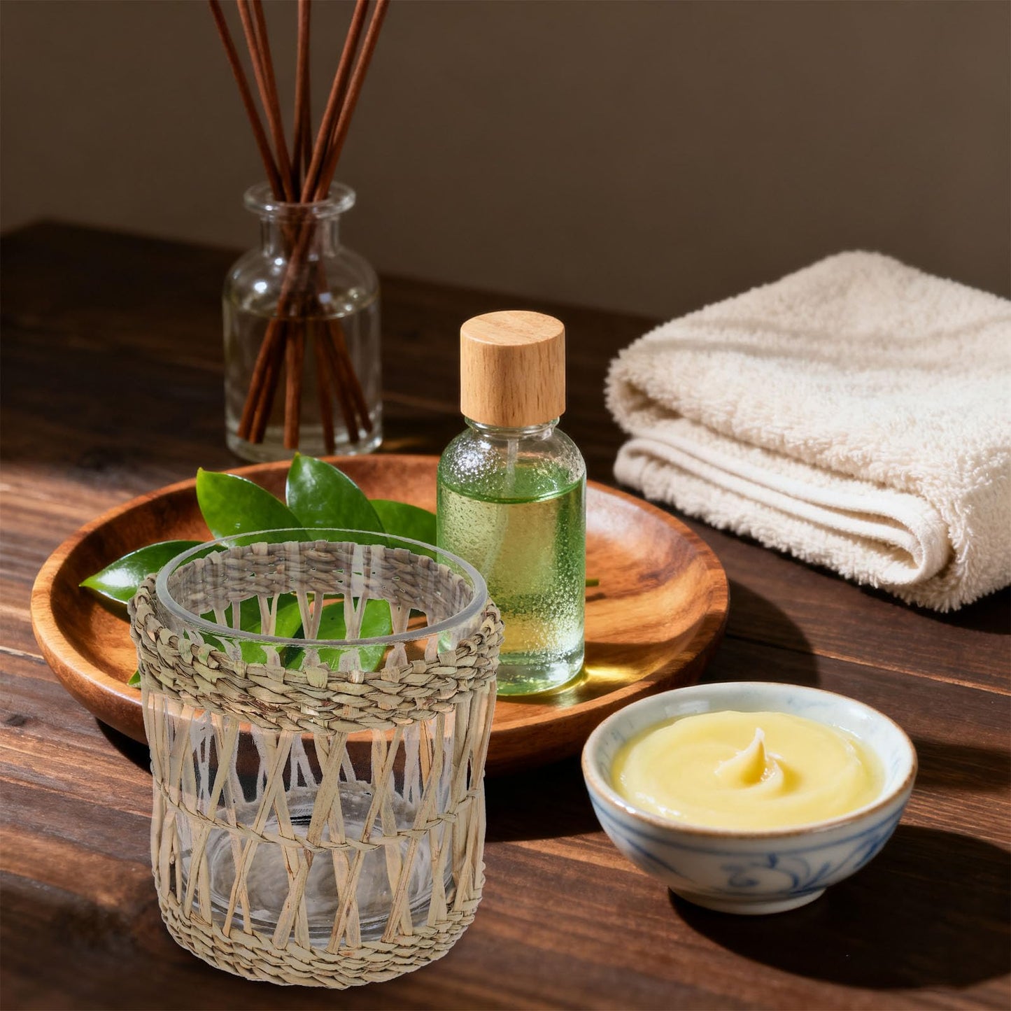 MAGICLULU Glass Tea Light Candle Holder Cups 7cm Diameter, Handwoven Straw Cylinder Votive Holders for Dining Room Table Centerpiece and Home Decor