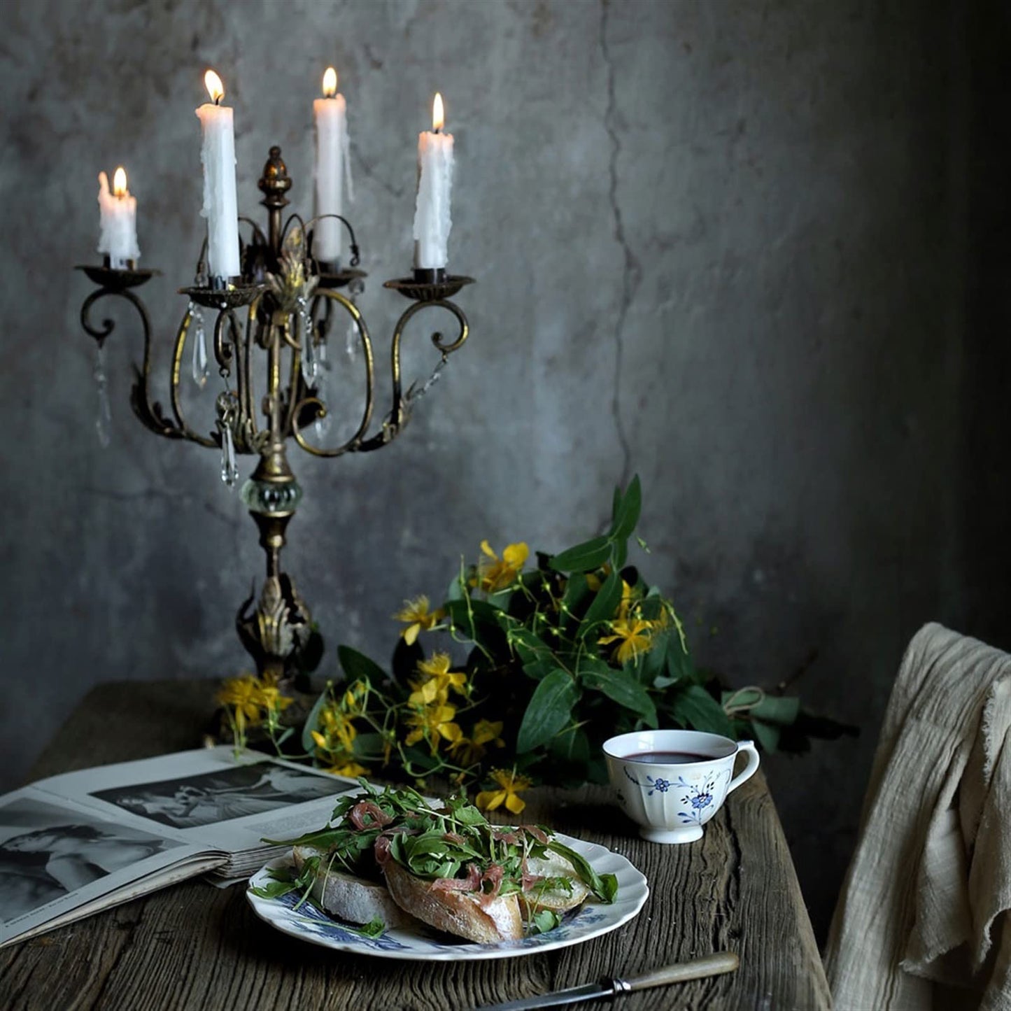 cfycfy987 Candelabra European Style Rural Retro Old Candlestick Ornaments Metal Four-Head Candle Holder Table Decoration Candle Sticks Holder