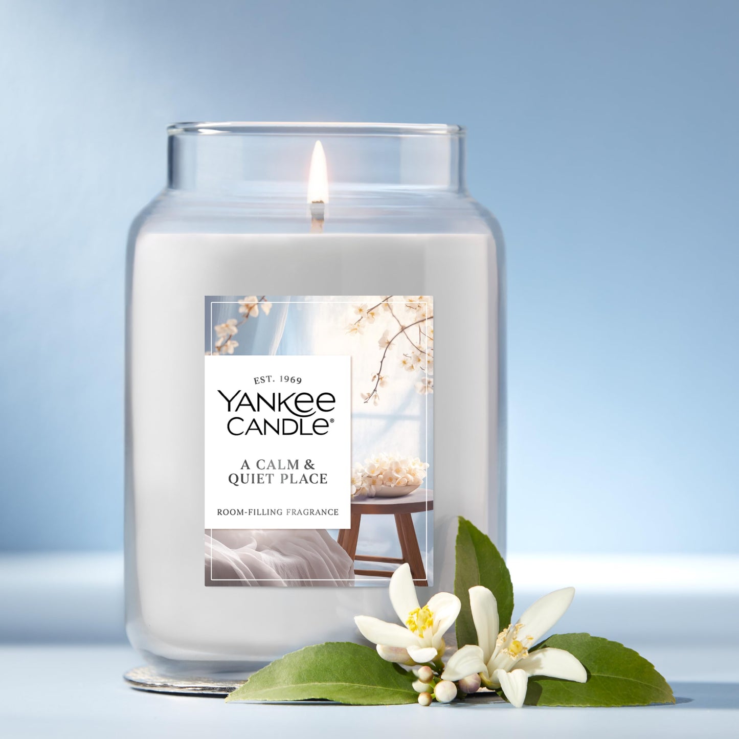 Yankee Candle A Calm Quiet Place, Scented Candle, 22oz Large Jar with up to 150 Hour Burn Time, Giftable