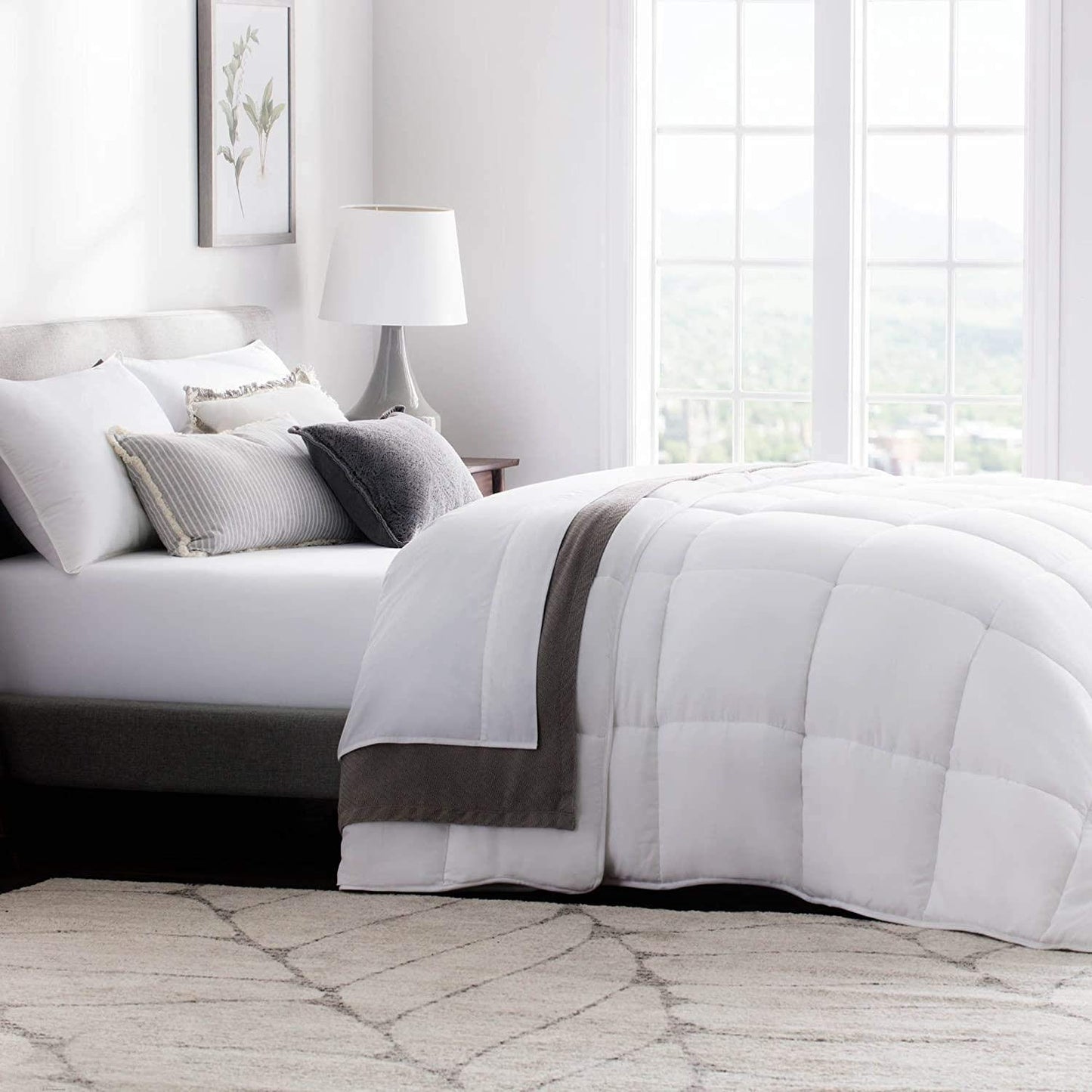 WEEKENDER Comforter Duvet Insert Full White Quilted Down Alternative All Season Microfiber - Full - Box Stitched