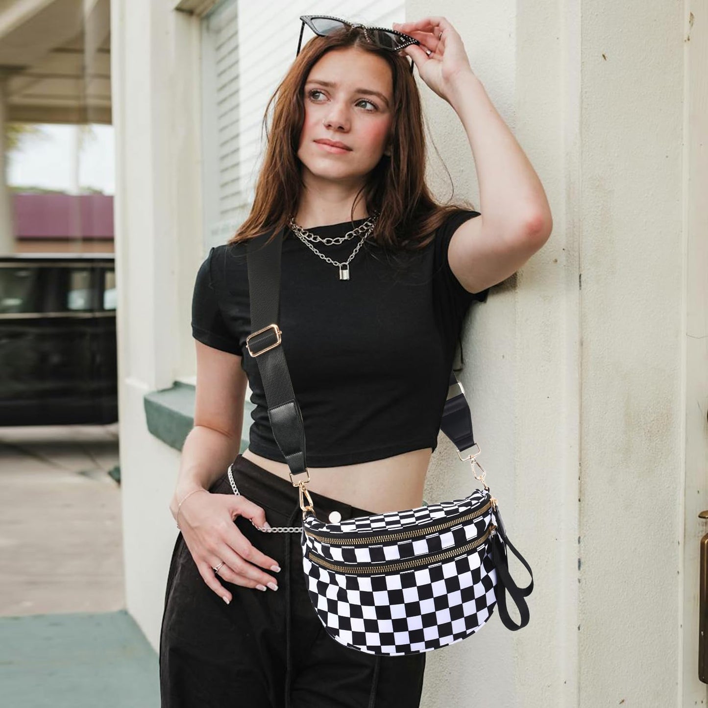 Nylon Crossbody Bags Bum Bag for Women Large Sling Bag Purse with Adjustable Strap（Black）