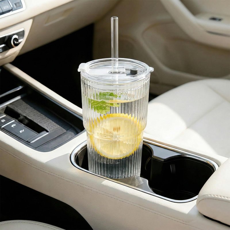 Haundry 20oz Ribbed Glass Cups with Lids and Straws, 4 Pack Iced Coffee Cups with Lids, Leak-Resistant Glass Tumblers, Reusable Coffee Cups for Coffee Bar, Matcha, Smoothies, Juice