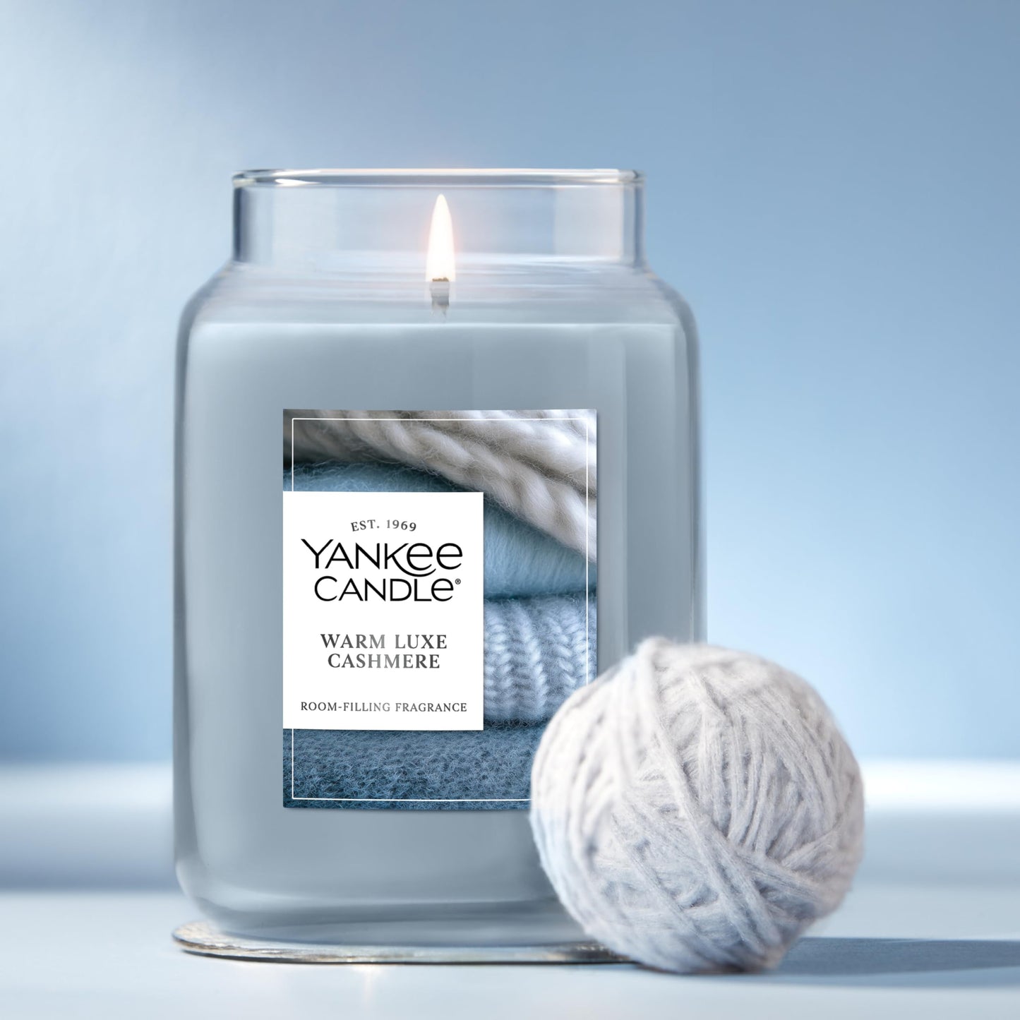 Yankee Candle Warm Luxe Cashmere, Scented Candle, 22oz Large Jar with up to 150 Hour Burn Time, Giftable