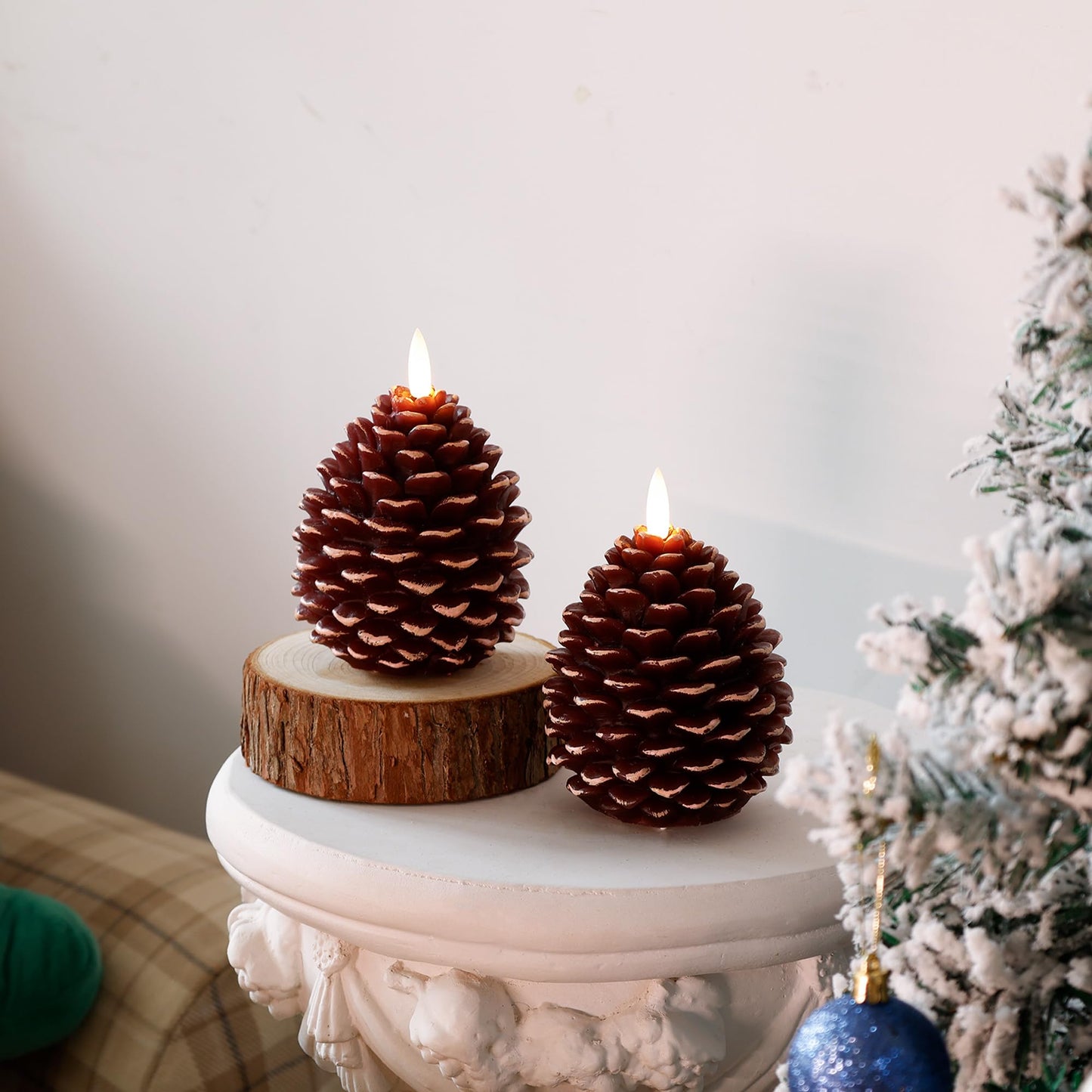 SEHNSY Christmas Flameless Pinecone Candles with Remote,Real Wax Battery Operated Candles, Flickering Led Pine Cone Candle for Xmas Holiday Winter Home Decoraction, 2 Pack