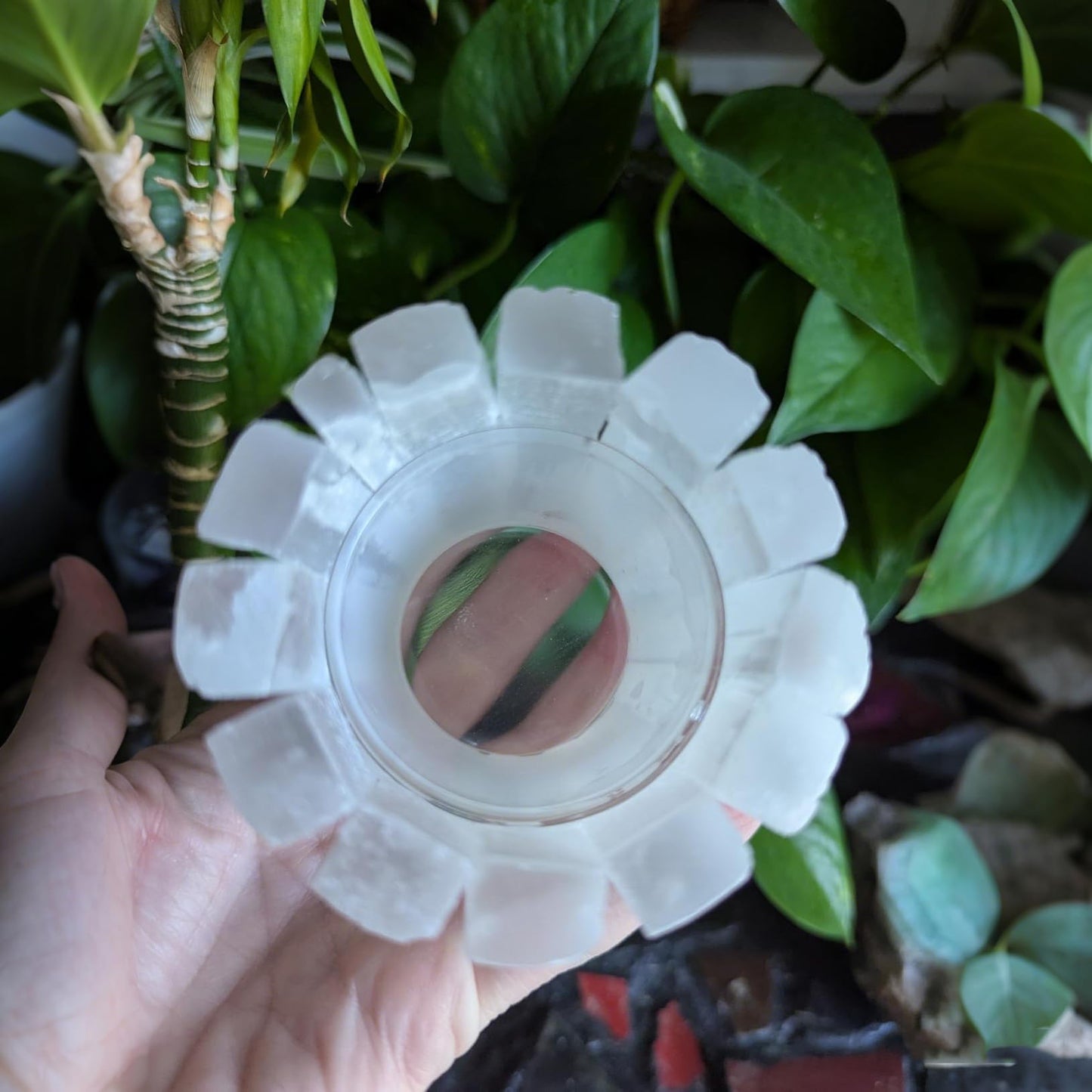 Selenite Tea Light Holder, Natural Selenite Crystal Candle Holders with Different Shapes, for Home Decor, Meditation, Yoga, Reiki, Gifts (Round Regular Cup)
