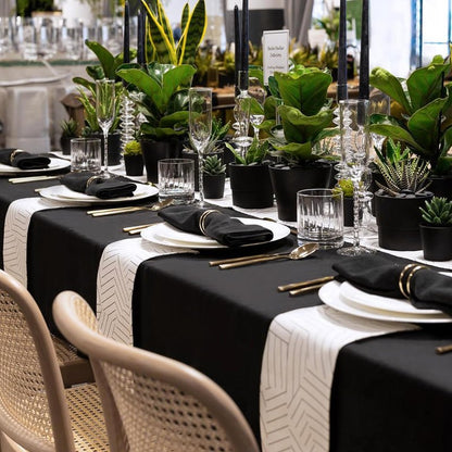 ZuGeo Polyester Rectangle Table Cloth,Table Cloths for 6 Foot Rectangle Tables,Washable Decorative Fabric Table Covers for Wedding Party,Banquet and Camping (Black, 12Pack-60×102")