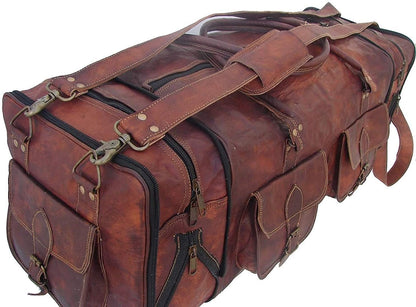 LEATHER DUFFEL WITH TOILETRY BAG TRVELLING COMPLETE COMBO WITH NICE TOILETRY AND GREAT DUFFEL