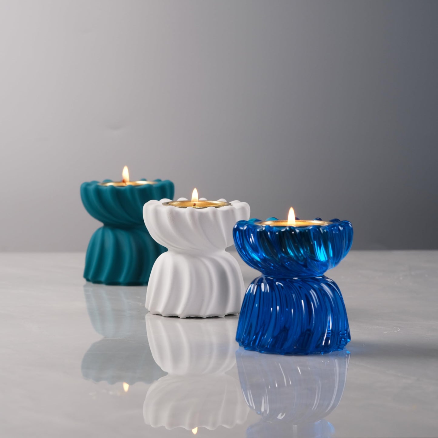 ICNBUYS Twizzle Twist Tealight Holder, Decorative Tealight Candle Holder for Table Display, Romantic Unique Home Décor Aesthetic, Housewarming Gift, Spiral Sculpture Diwali Tea Light Stand Cement