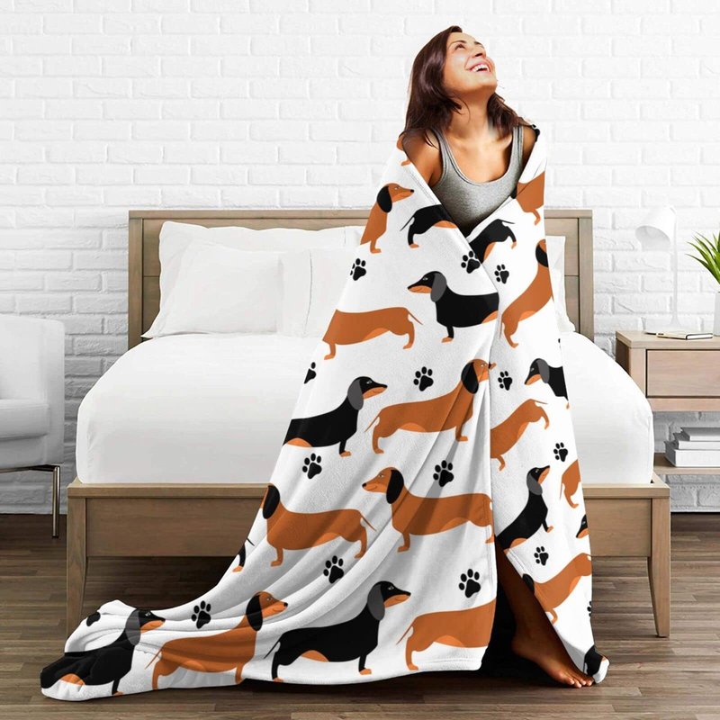 Dachshund Throw Blanket Bedding Super Soft Warm Flannel Blankets for Kids Adults Bedroom Living Room Sofa 50"x40"