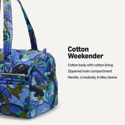 Amazon Essentials Women's Quilted Weekender Duffel Bag, Blue Paisley, One Size