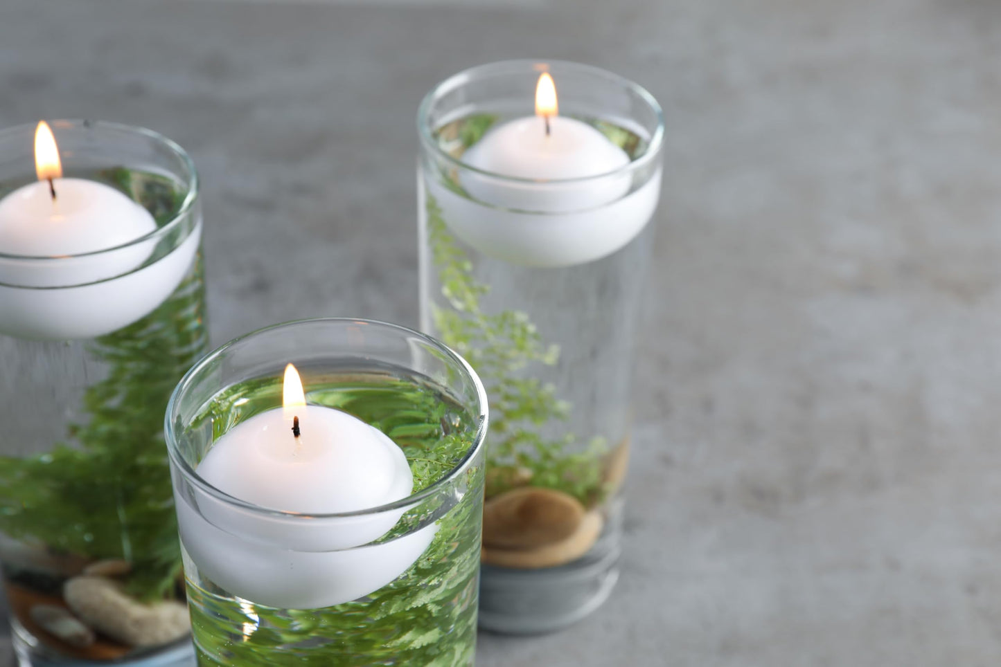 D'light Online Medium Floating Candles 2 3/8 Inch Bulk Pack for Events Floating Candles for Weddings, Spa, Home Decor, Special Occasions and Holiday Decor (Set of 96, White)