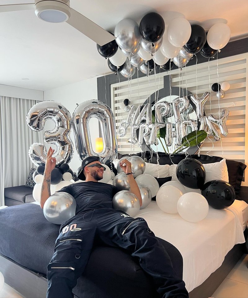 Silver Number 24 Balloon 40 inch, 24 Number Balloons, 24th Silver Birthday Decorations, 24 Year Old Women Men Silver Party Supplies