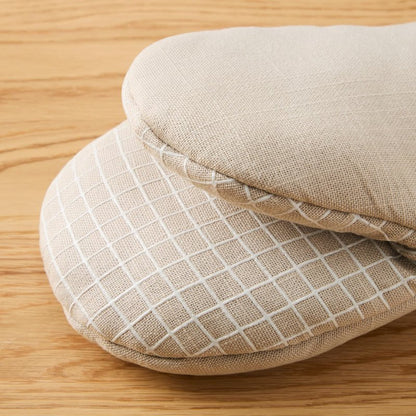 KITCHENAID Gourmet Series Gridlines Mini Oven Mitts 2-Pack Set, Heat Resistant up to 600°F, Soft Silicone Grip, Magnetic Cuff, Milkshake Tan, 5.5"x9"