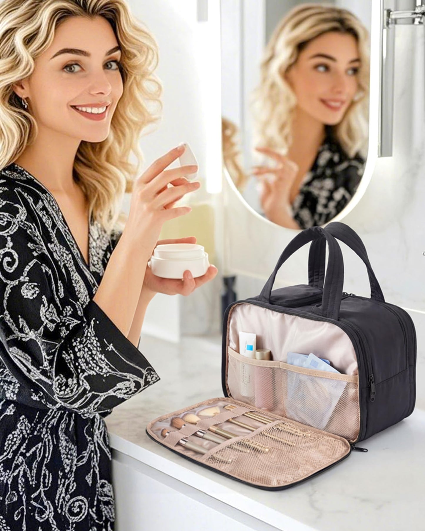 BAGSMART Travel Toiletry Bag, Puffy Large Toiletry Bag for Women, Lightweight Cosmetic Makeup Bag Organizer with Handle for Traveling, Accessories, Essentials, Toiletries (Black)