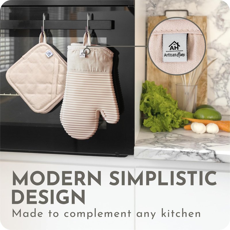 Extra Long Silicone Oven Mitts and Pot Holders Sets | Heat Resistant 500°F BPA-Free Food Grade Silicone Hot Pads & Kitchen Mittens | 4-Piece Set of Oven Gloves & Potholders for Kitchens.