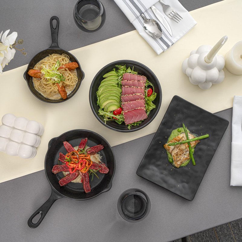 Restaurantware Voga 27 Ounce Soup Bowls 2 Large Pho Bowls - Faux Stone Serve Noodles Salads Or Pastas Black Melamine Ramen Bowls Shatterproof Dishwashable Asian Style Bowls