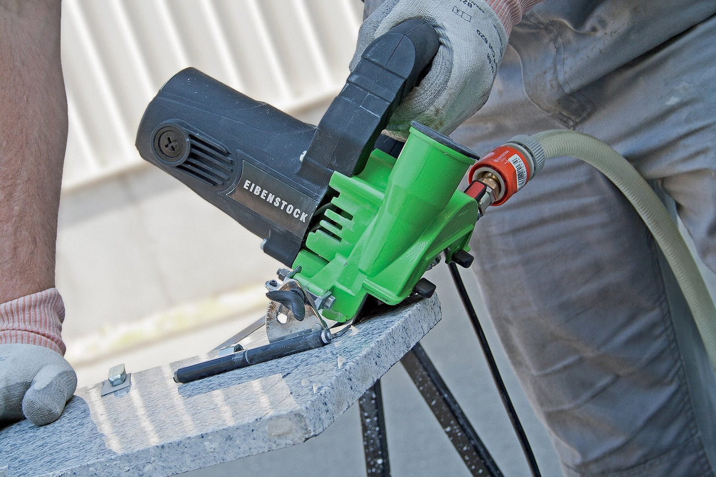 CS Unitec EDS 125 5" Circular Diamond Hand Saw for Wet/Dry Cutting of Ceramic Tile, Stone, Hardie Board