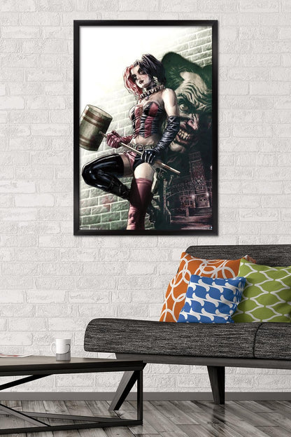 Trends International DC Comics - Harley Quinn - Wall Wall Poster, 22.375" x 34", Black Framed Version