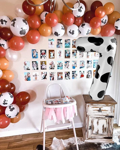 Cow Print Number 17 Balloon 40 inch, 17 Number Balloons, 17th Cow Farm Barnyard theme Birthday Decorations for Girls Boys Kids, 17 Year Old Party Supplies