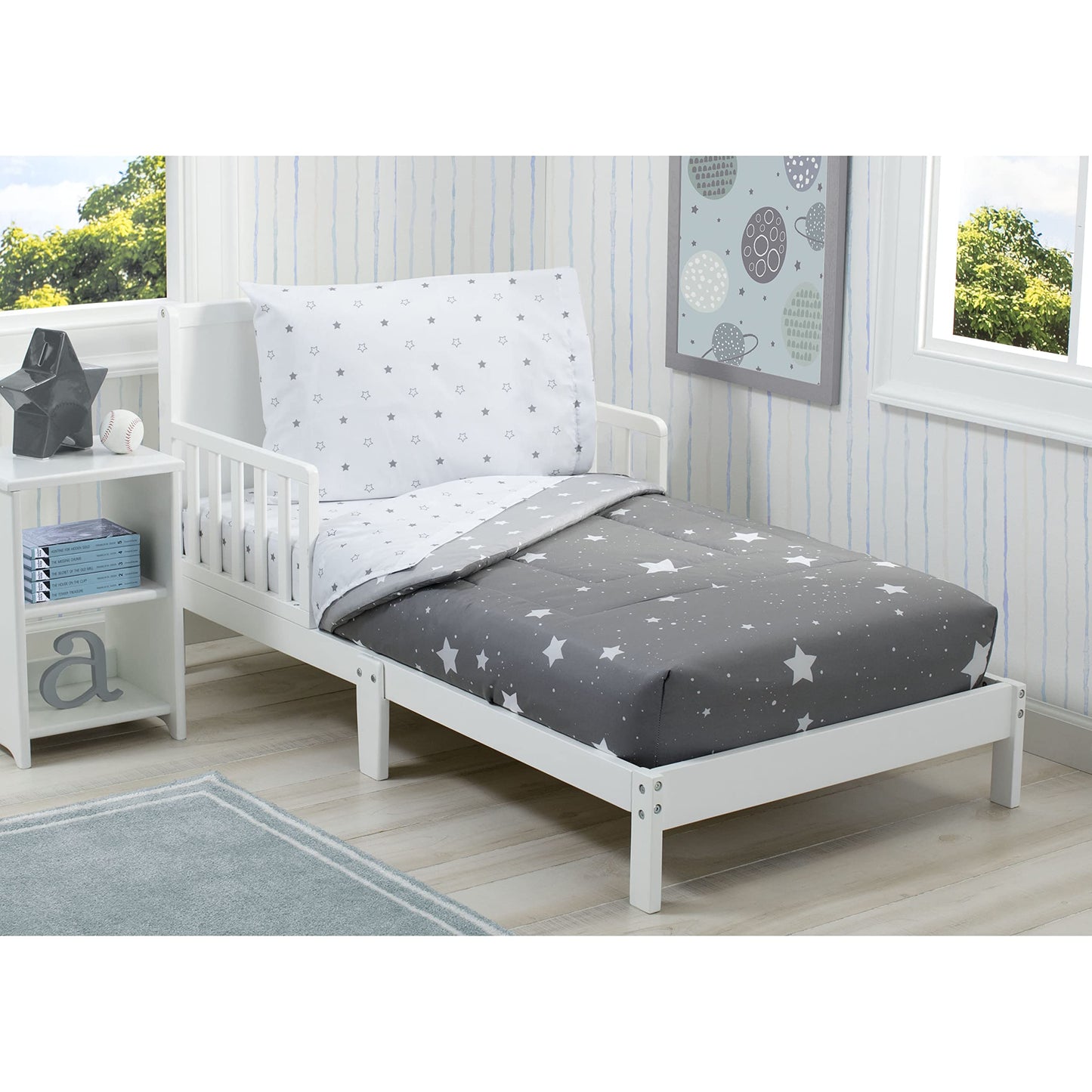 Delta 4-Piece Reversible Toddler Bedding Set - Fitted Sheet, Top Sheet, Pillowcase, 2-in-1 Comforter - For Boys, Dusty Skies & Grey Stars