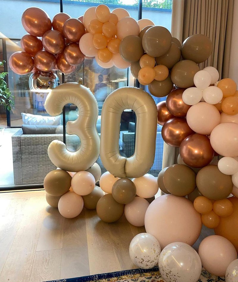 Cream Number 7 Balloon 40 Inch, 7th Birthday Party Decorations for Children, Giant 7 Foil Balloon for Party Supplies