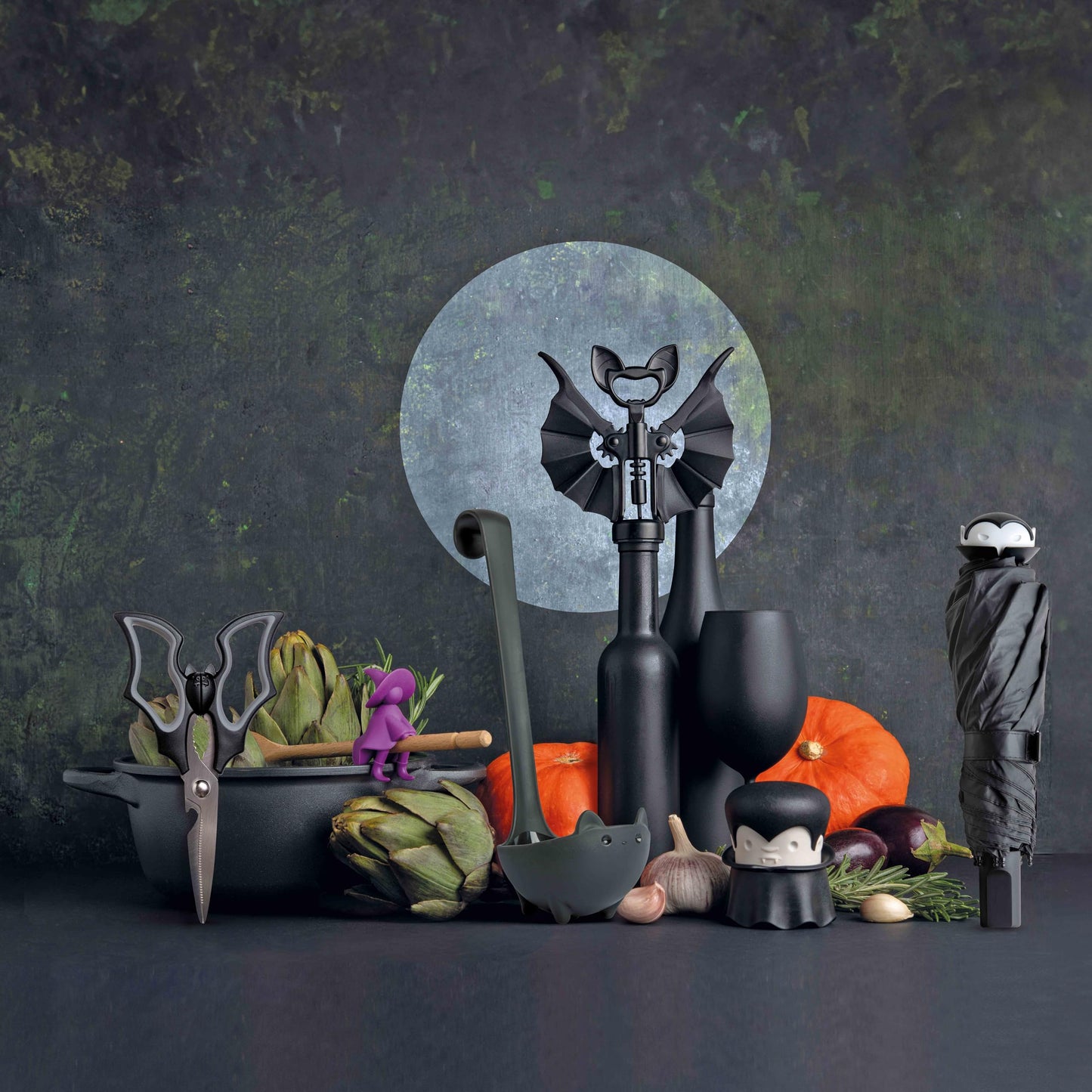 OTOTO Elizabat Kitchen Scissors - Halloween Goth Cute Bat Kitchen Shears, Gothic Scissors Utensils - Spooky Bats Halloween Gifts, Cute Gadgets