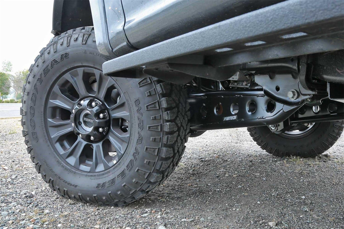 Fabtech FTS22321 Radius Arm Box 4"/6"/8" Fits Ford F-250 Super Duty