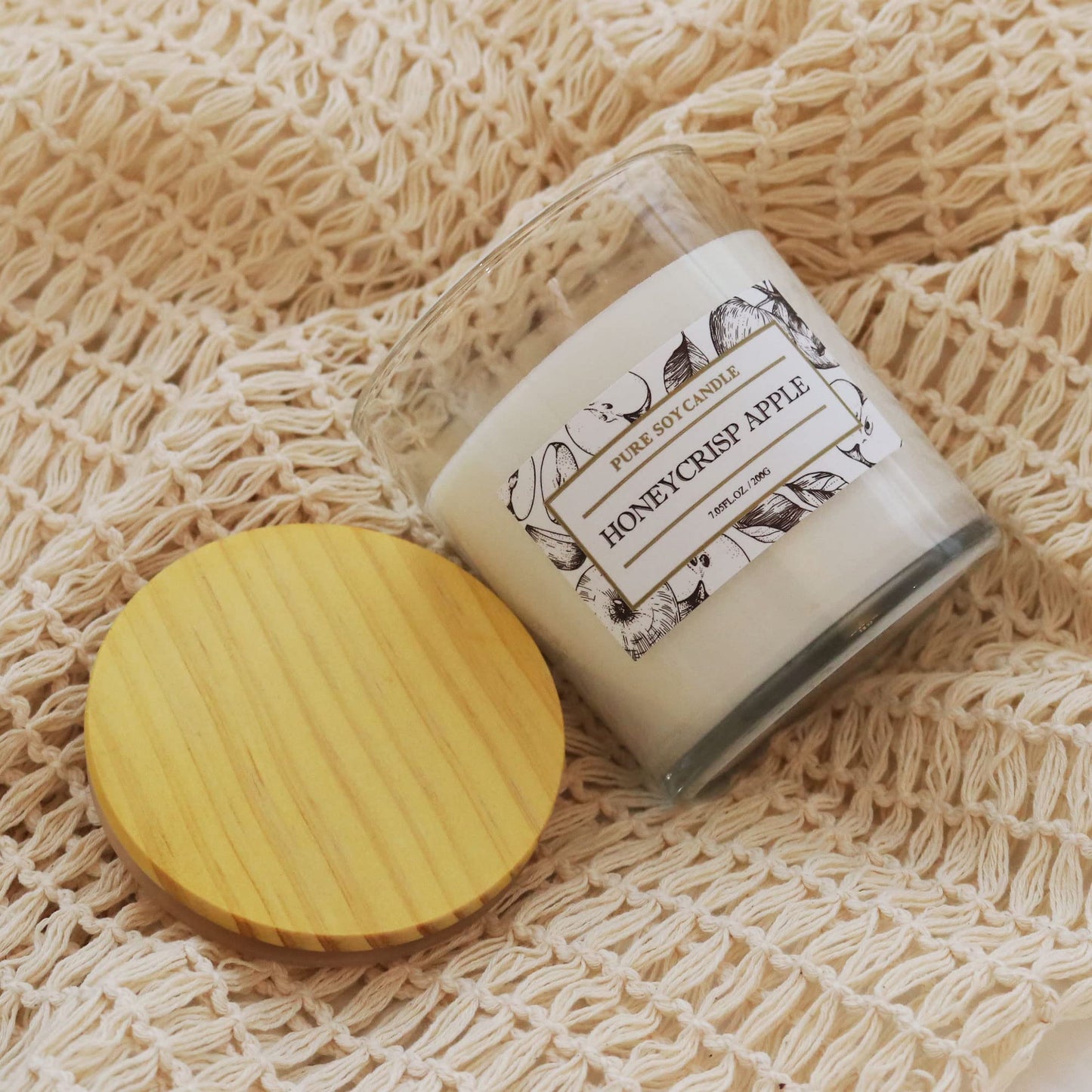 Aronica Pet Safe Candles Apple Scented, Long Lasting Scented Candles, Honeycrisp Apple Candle Clean Non Toxic, Fruity Candles Scented